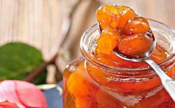 ריבת דובדבנים לבנה