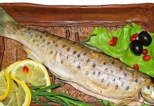 פורל מבושל ביין ענבים לבן