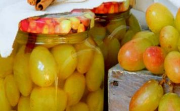 ענבים כבושים