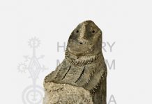 דמות של אישה – אליל